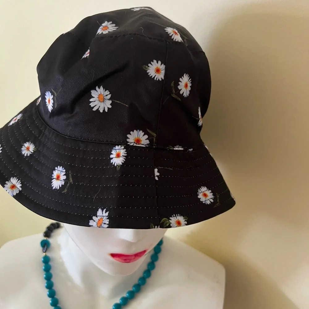 Hat - Picture 2 of 2